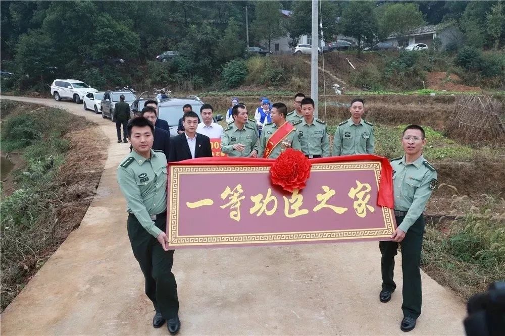 他凭什么在和平年代立下一等功？看完不得不服