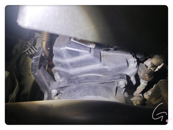 20w買19年V97二手車，拍賣平臺撿了個大漏