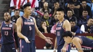 多米琼斯为什么打不了nba(连续击败辽宁和豪强，这支球队剑指总冠军)