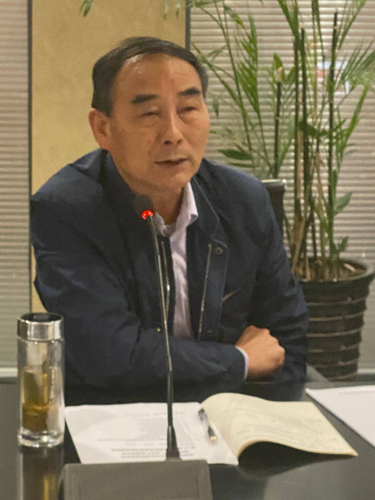 武漢市東西湖食品行業(yè)協(xié)會(huì)開(kāi)展“一站式”質(zhì)量服務(wù)