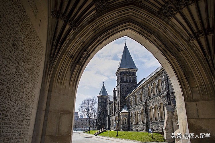 多伦多大学哪个校区适合你？快速了解每一个独特之处