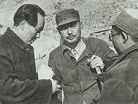 十大元帅1937年谁的级别最高：叶剑英第三，陈毅第九，罗荣桓垫底