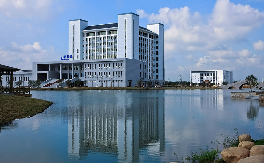 江苏一高校宣布改名，将“常熟”更名“苏州”，考上的学生真幸运