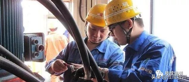 维修电工、低压电工、高压电工等分类考试题（附答案），全