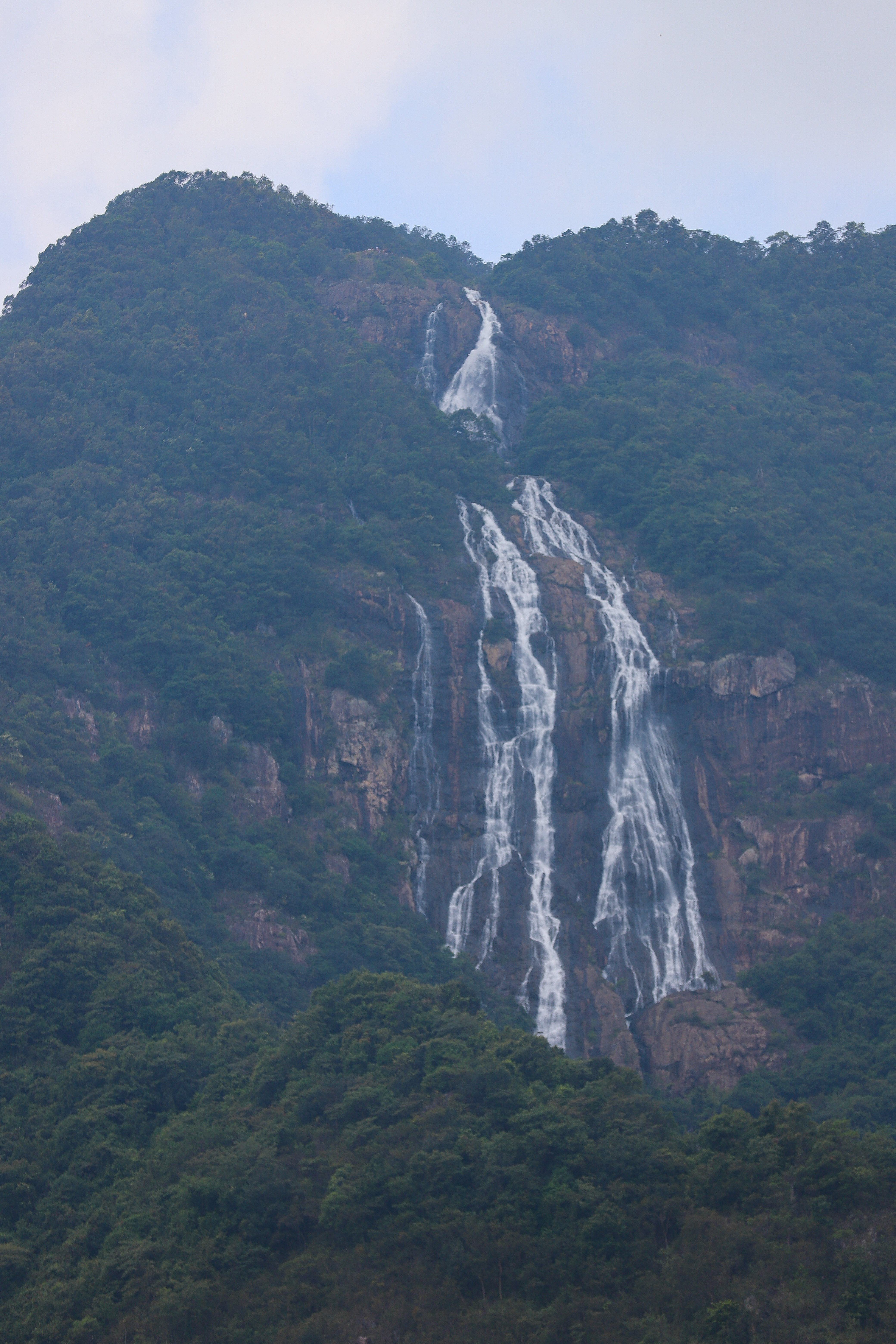 中国落差最大的瀑布,就在广东,壮美景象令人震撼