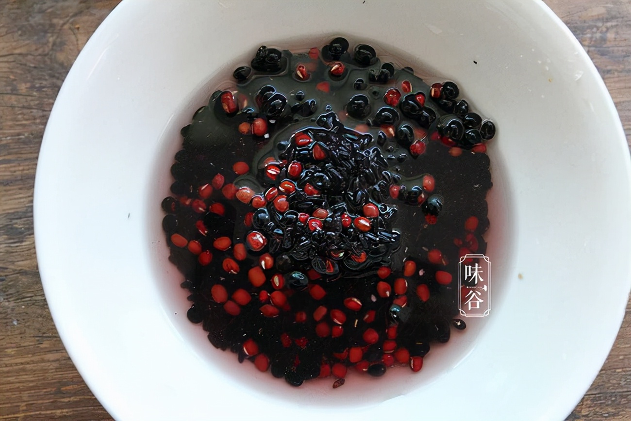 立冬过后，用这4种食材煮粥，软糯香甜还暖身，大人孩子都爱喝