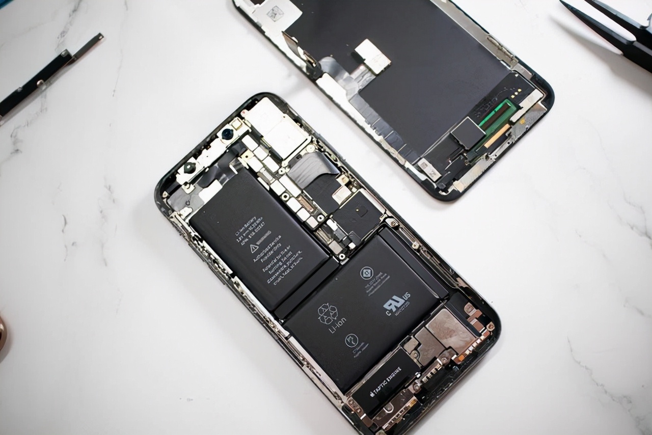 苹果x电池容量是多少毫安（苹果x电池更换价格）