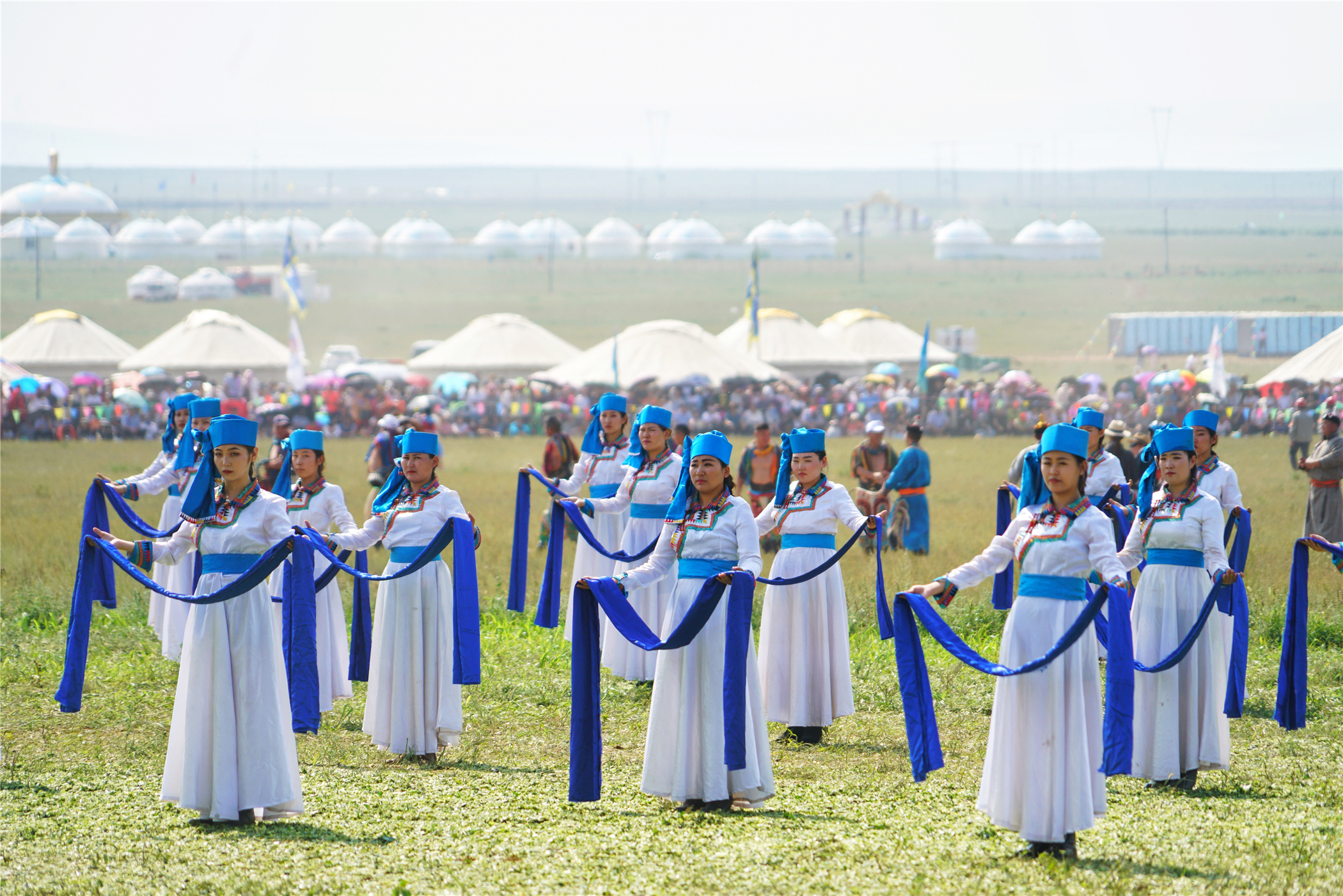 那达慕是哪个民族的节日(2019锡林郭勒那达慕盛大开幕，见证一场草原儿女的盛会)