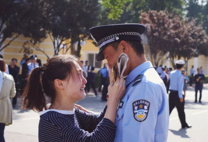 适合中等生的三所警校，毕业就有铁饭碗，错过报考后悔都来不及