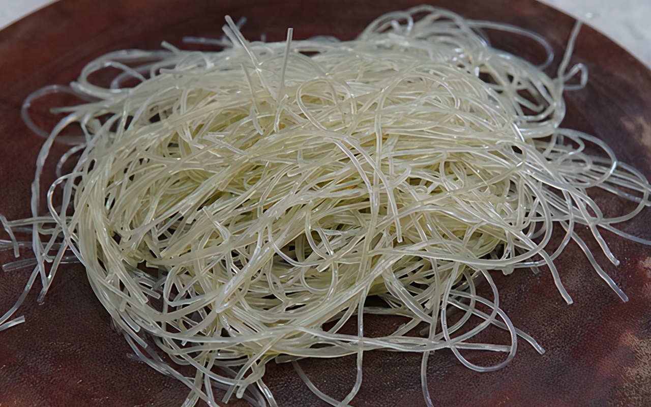 鴨血粉絲湯的做法,鴨血粉絲湯的做法視頻