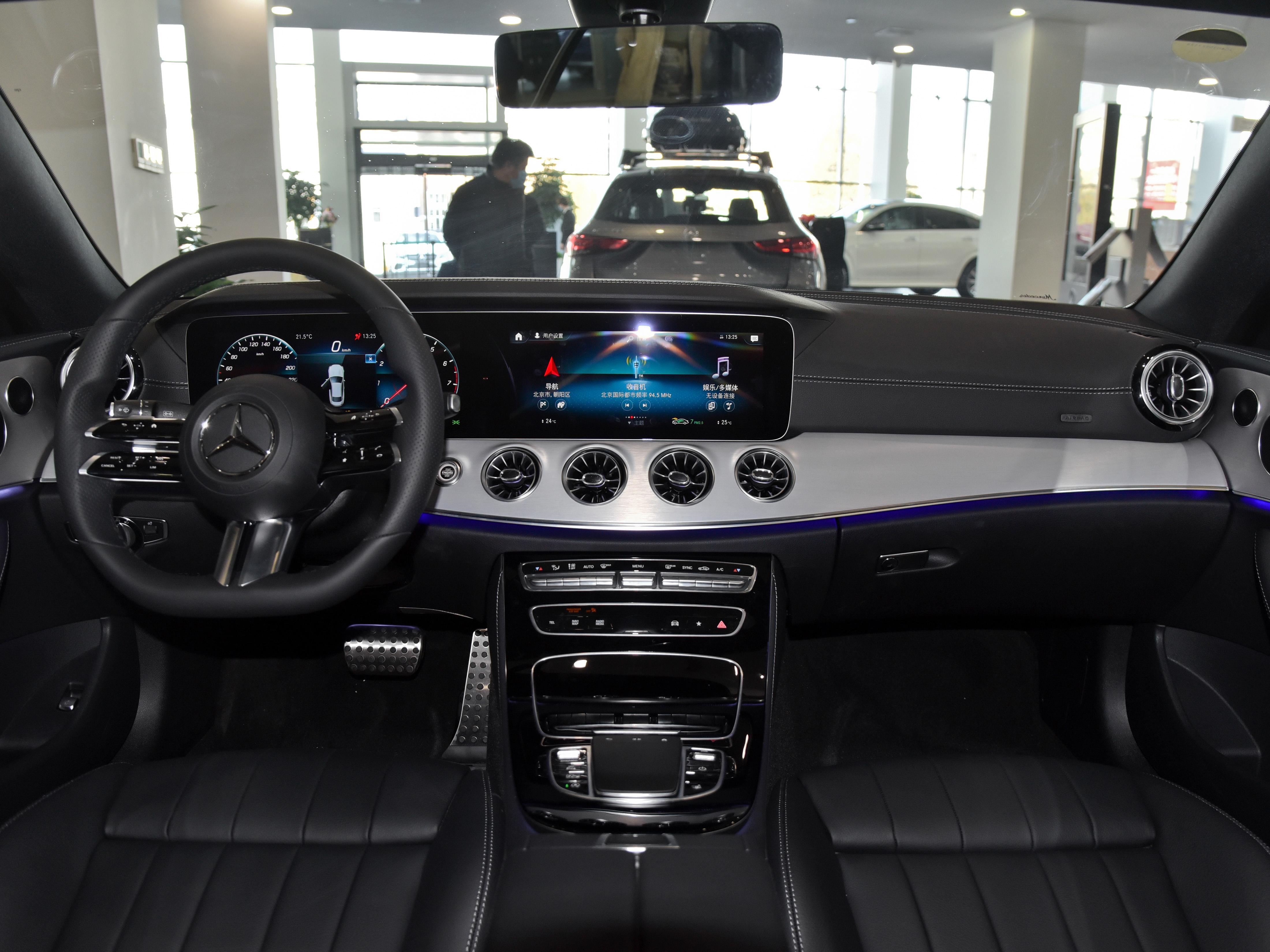 奔驰e260图片(双门轿跑) - 赤虎壹号