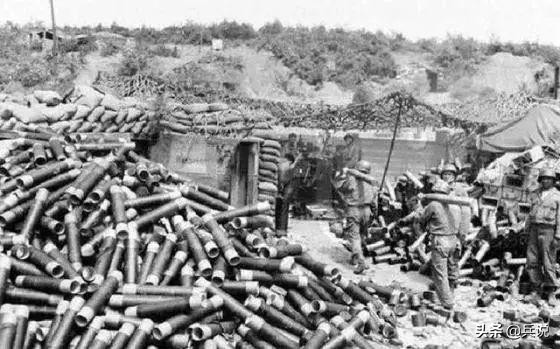 180师遭重创，刘邓等4人求情，主席网开一面，王近山戴罪立功