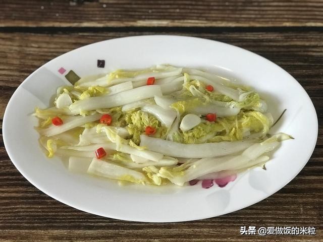 素炒娃娃菜（方法简单步骤少的素炒娃娃菜）