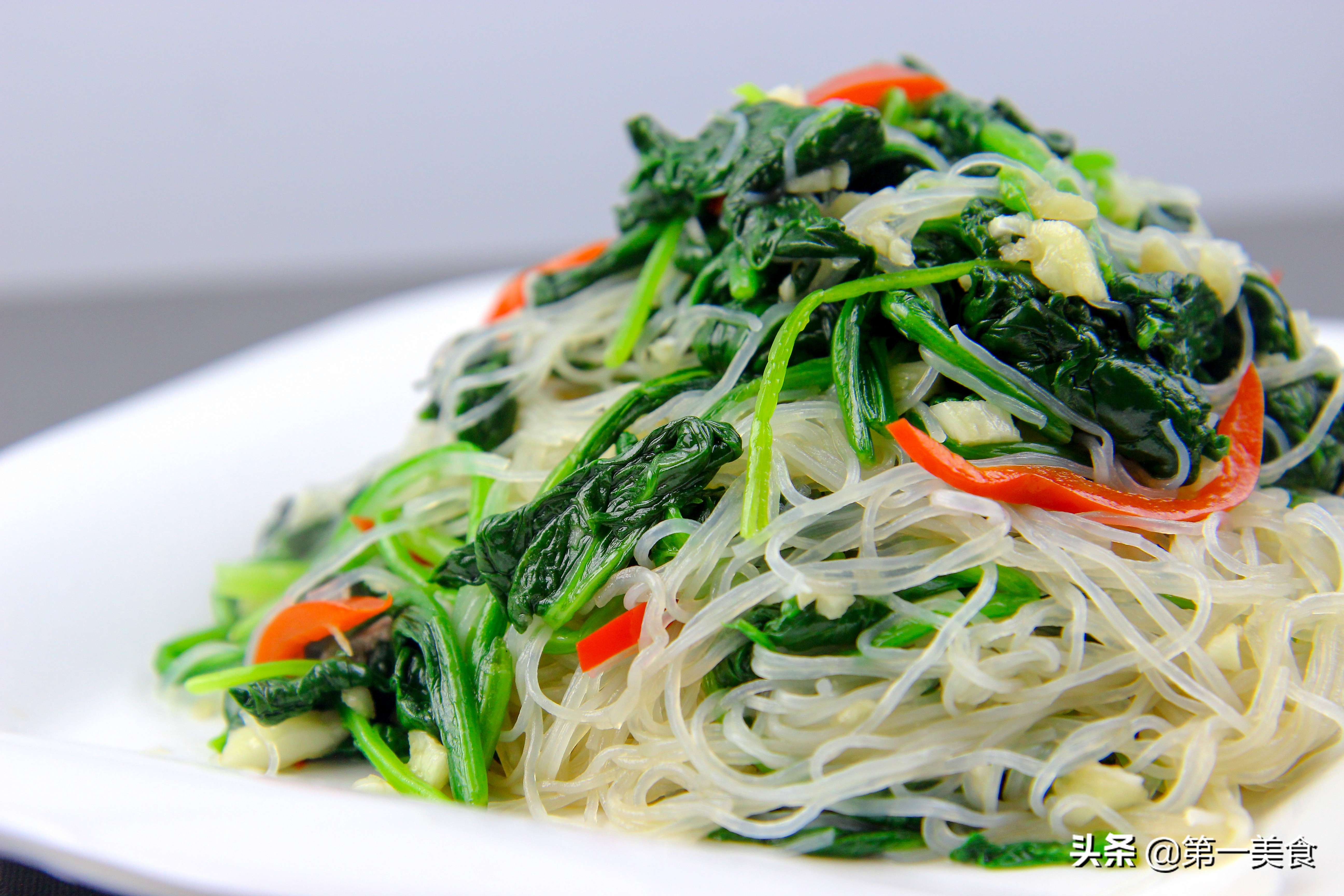 凉拌菠菜粉丝-我的快乐小窝