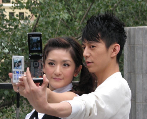 “湖南一姐”谢娜：低谷时有刘烨相伴，事业上有何炅遮风挡雨