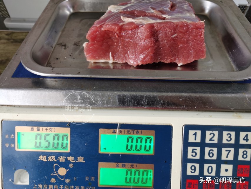 几斤鲜牛肉出一斤风干牛肉干（一斤牛肉出多少牛肉干）