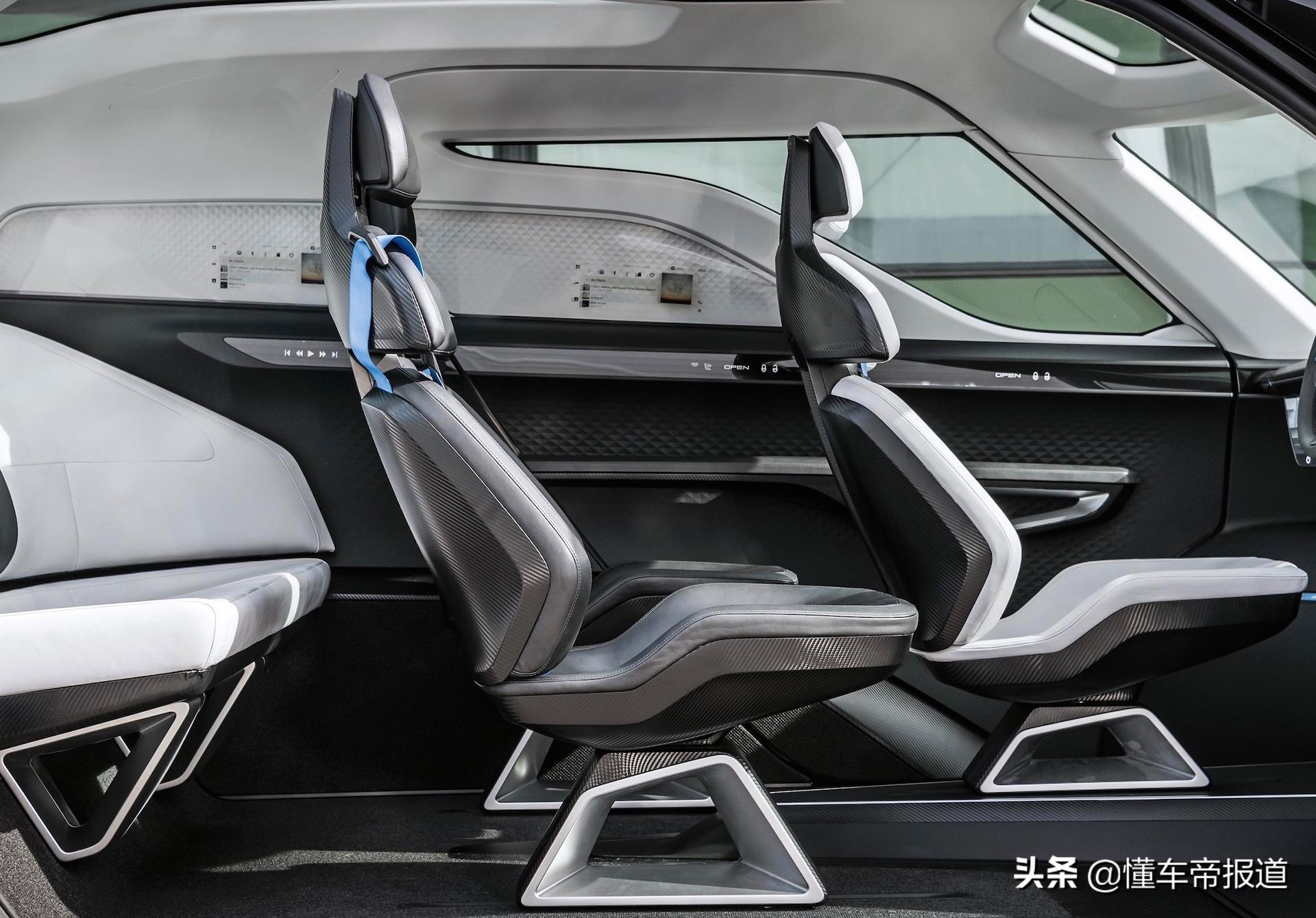 新车｜如同在开战斗机 保时捷Renndienst概念MPV官图发布