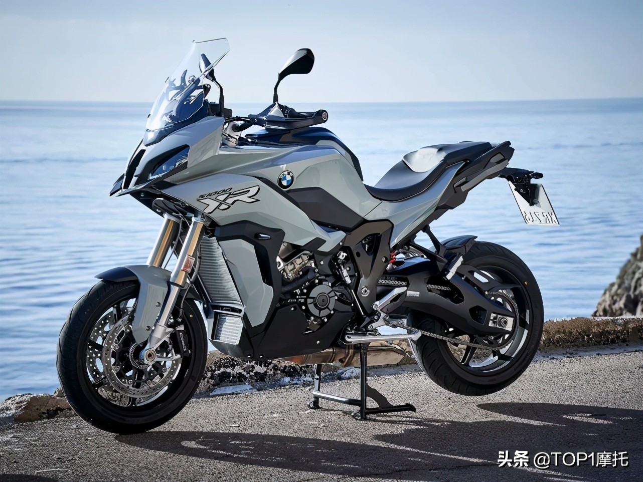 20,4900元起！全新宝马S1000RR/XR国内正式上市