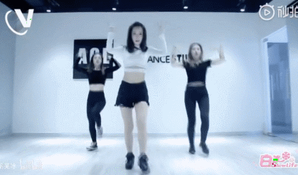 现实版紫霞仙子？白冰疑受情伤崩溃大哭，昔日甜蜜承诺太“虚”了