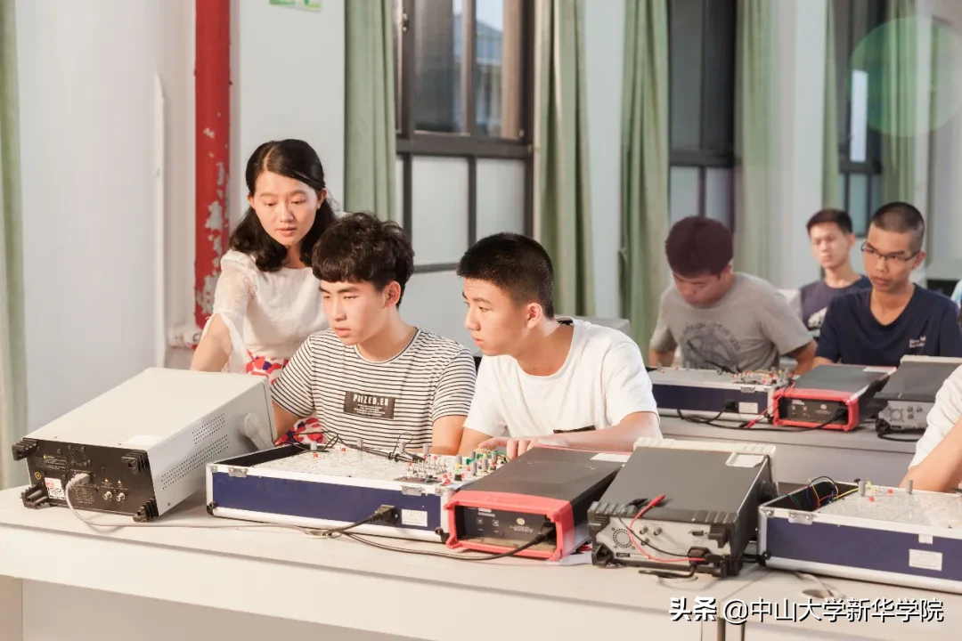 中大新华，选择你这十个理由够不够？