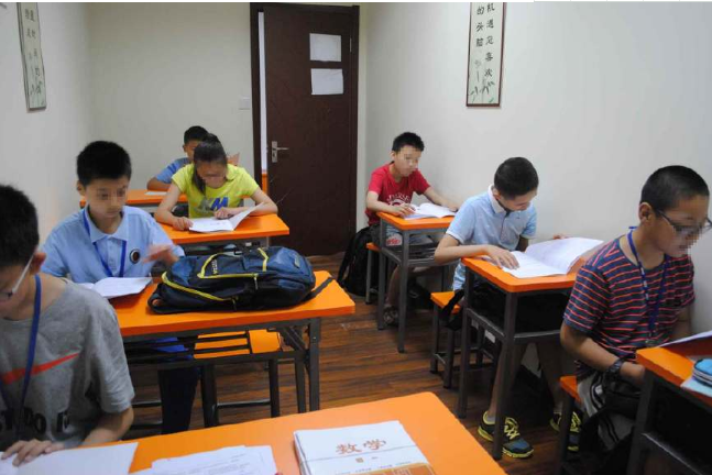 中小学生“奶酪字体”盛行，老师却并不喜欢，看见会扣卷面分