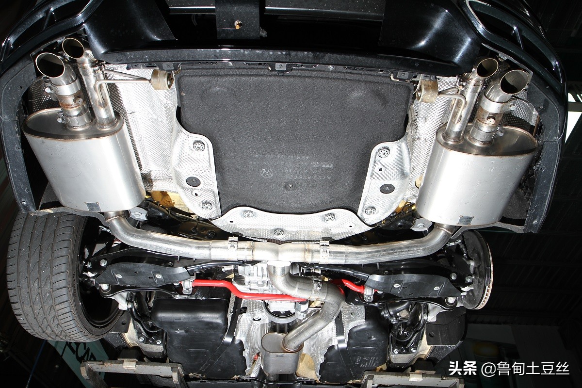 「毂锐驰」优雅与性能兼具—大众CC猎装版 380 R-Line X REVO二阶改装