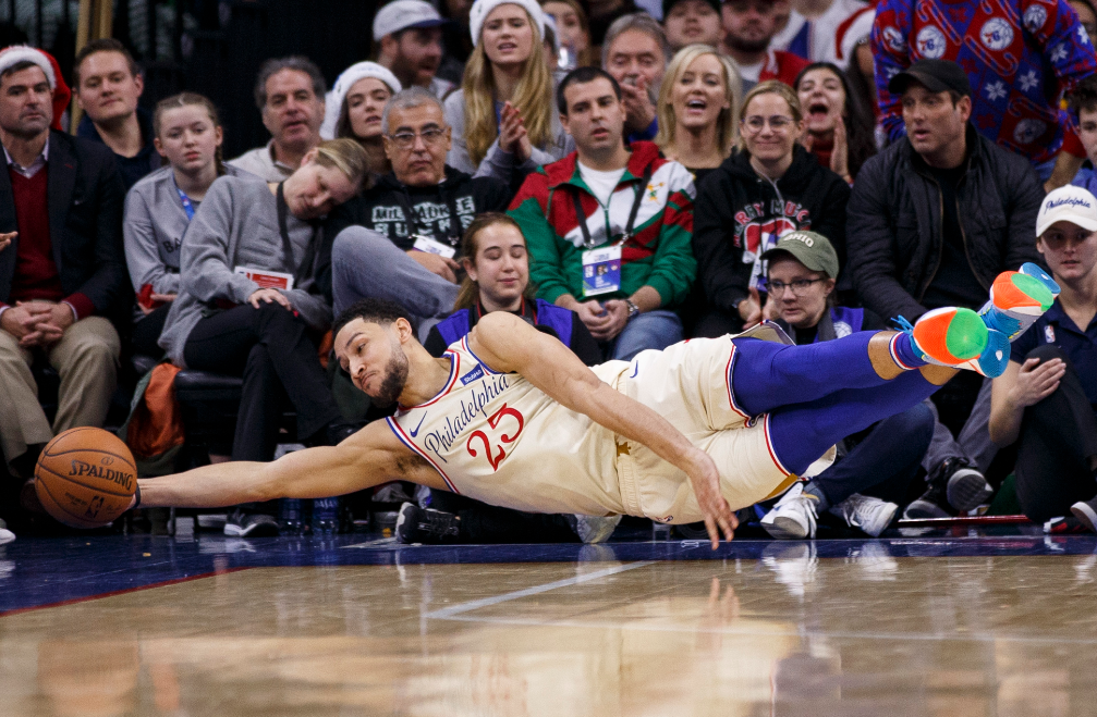 nba西蒙斯为什么不会投篮(天赋满满的西蒙斯为何练不好投篮和罚球？真的是他不愿意练习么？)