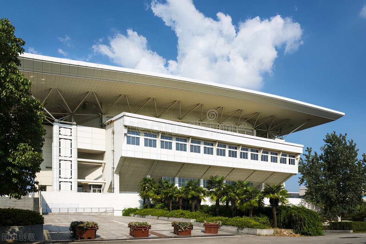 上海财经大学研究生学费（考研选择专业要谨慎）