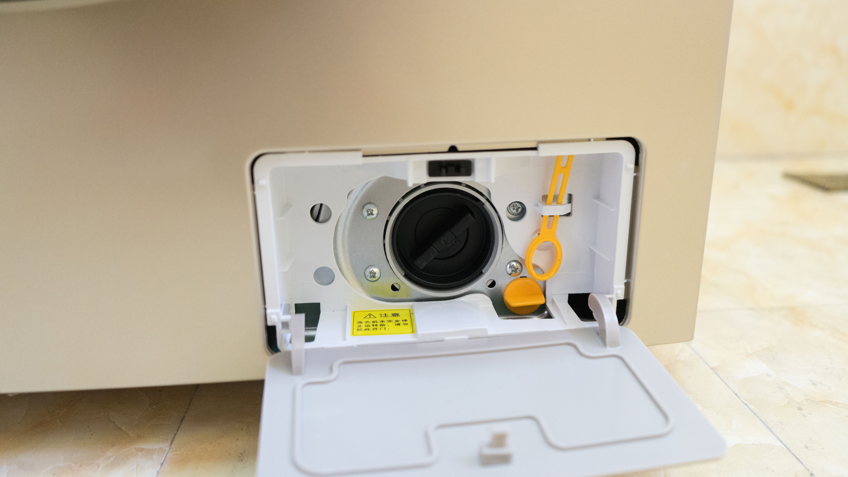 自动洗衣黑科技，小天鹅全自动滚筒洗烘一体洗衣机