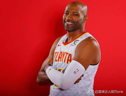 为什么说卡特是nba第一扣将(拉文、戈登都难以撼动他扣篮王的宝座！为何卡特是历史最强扣将？)