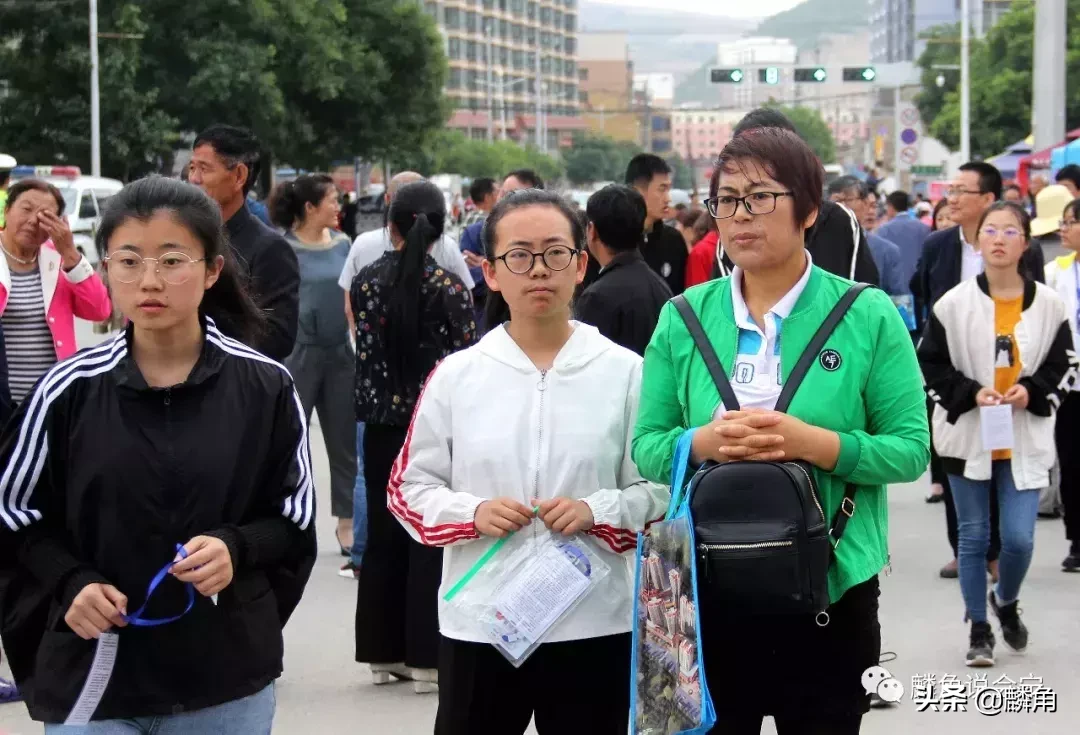 直击西北高考状元县会宁2019年高考那些动人的场景