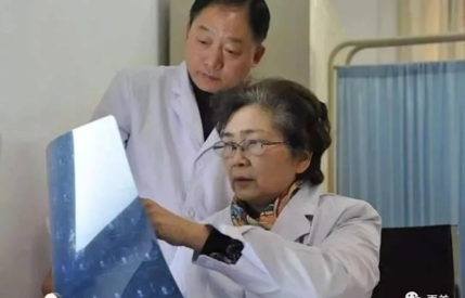 中国支援全球疫情防控，如果是你，会怎么写祝福语？