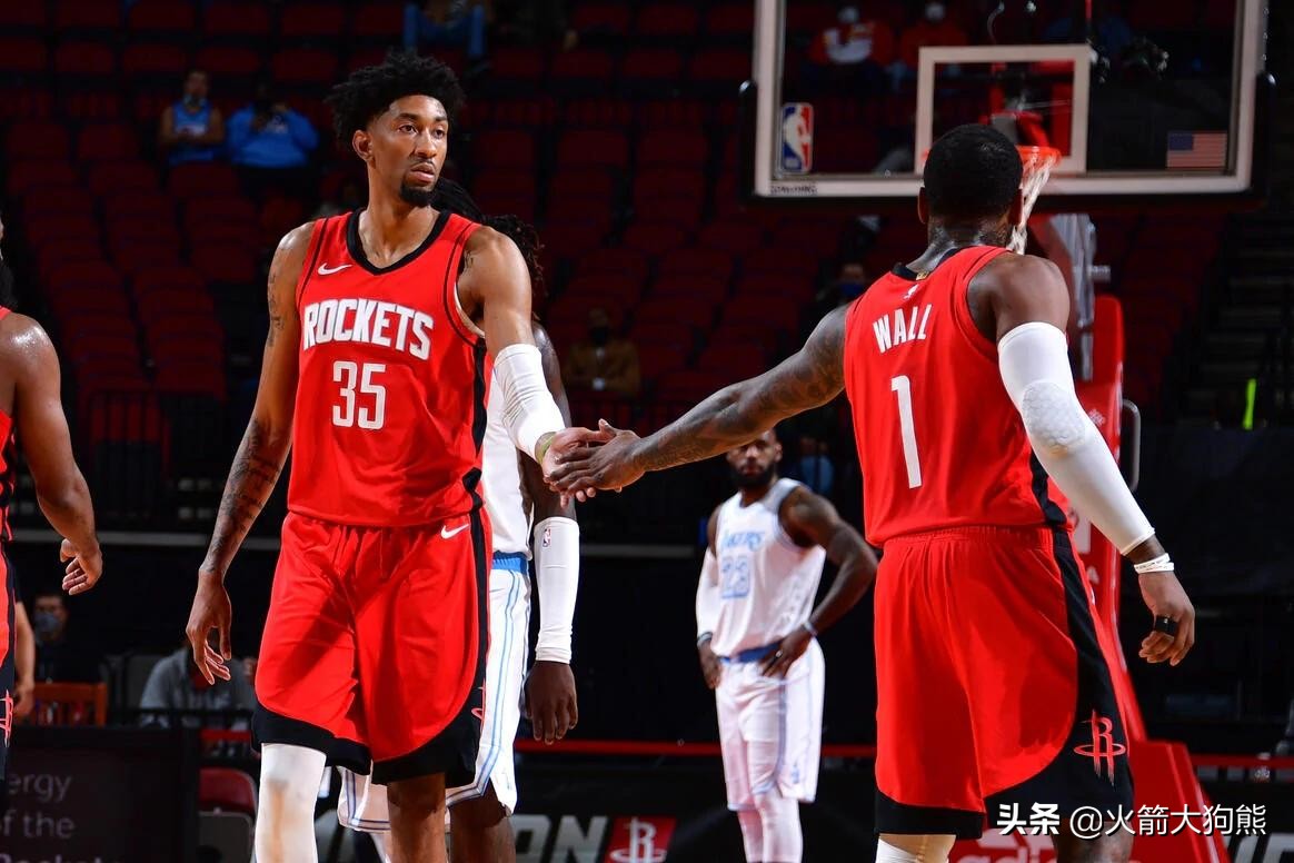 nba火箭队现役球员有哪些(18 1！四年旧将重返休斯顿！火箭19人阵容正式出炉，附全队名单)