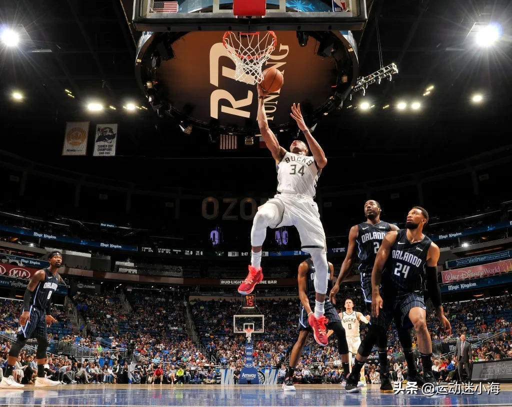 nba为什么集体罢赛(泪目！NBA 各球队为人权集体罢赛，到底伤害的是谁的利益？)