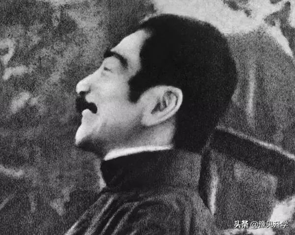 鲁迅：没有天才。我只是把别人喝咖啡的时间用在了工作上。