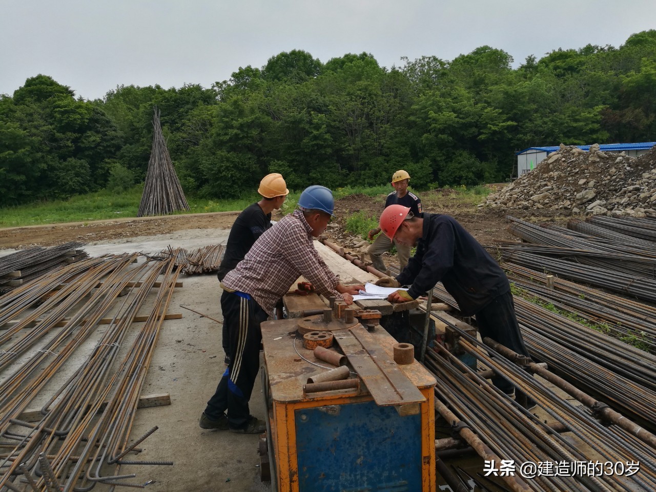 钢筋班组清包工合同