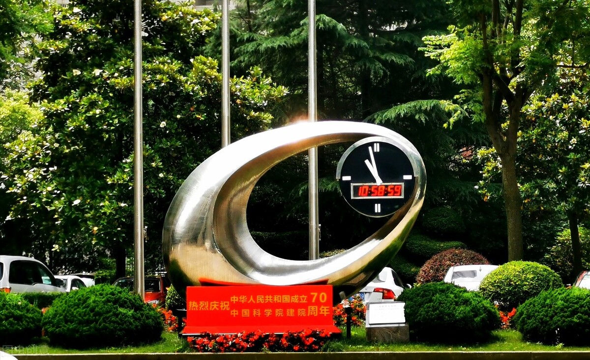 考前忙什么选大学挑专业，美术艺考生8大设计专业排名值得收藏