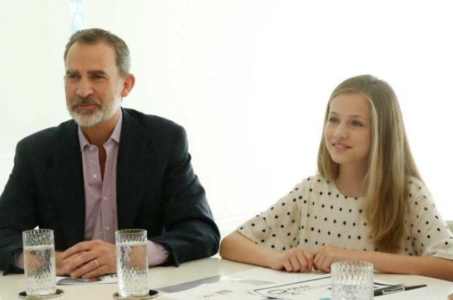 莱昂诺尔公主：13岁被印上硬币的未来女王，靠颜值拯救西班牙王室