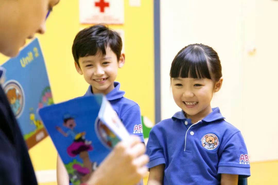 昆山爱贝英语培训中心被授予剑桥CICE英语考点