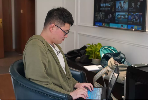 集体保研名校！颜值才华双在线，四川超硬核