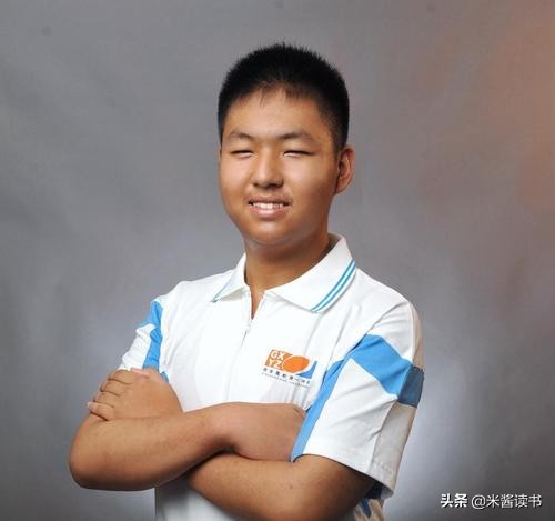 陕西男孩高考英语149，摘得状元上清华，坚持2种习惯养成学霸