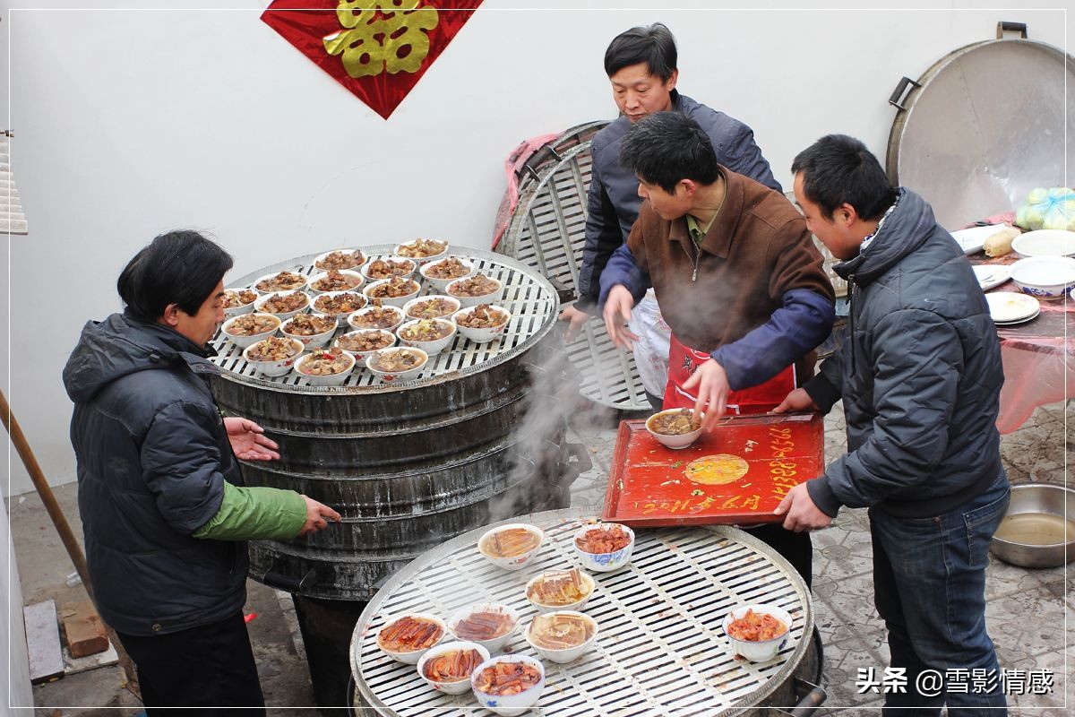 凤凰男抱怨不公平：“你爸妈有钱吃香喝辣，我爸妈却还在种地！”