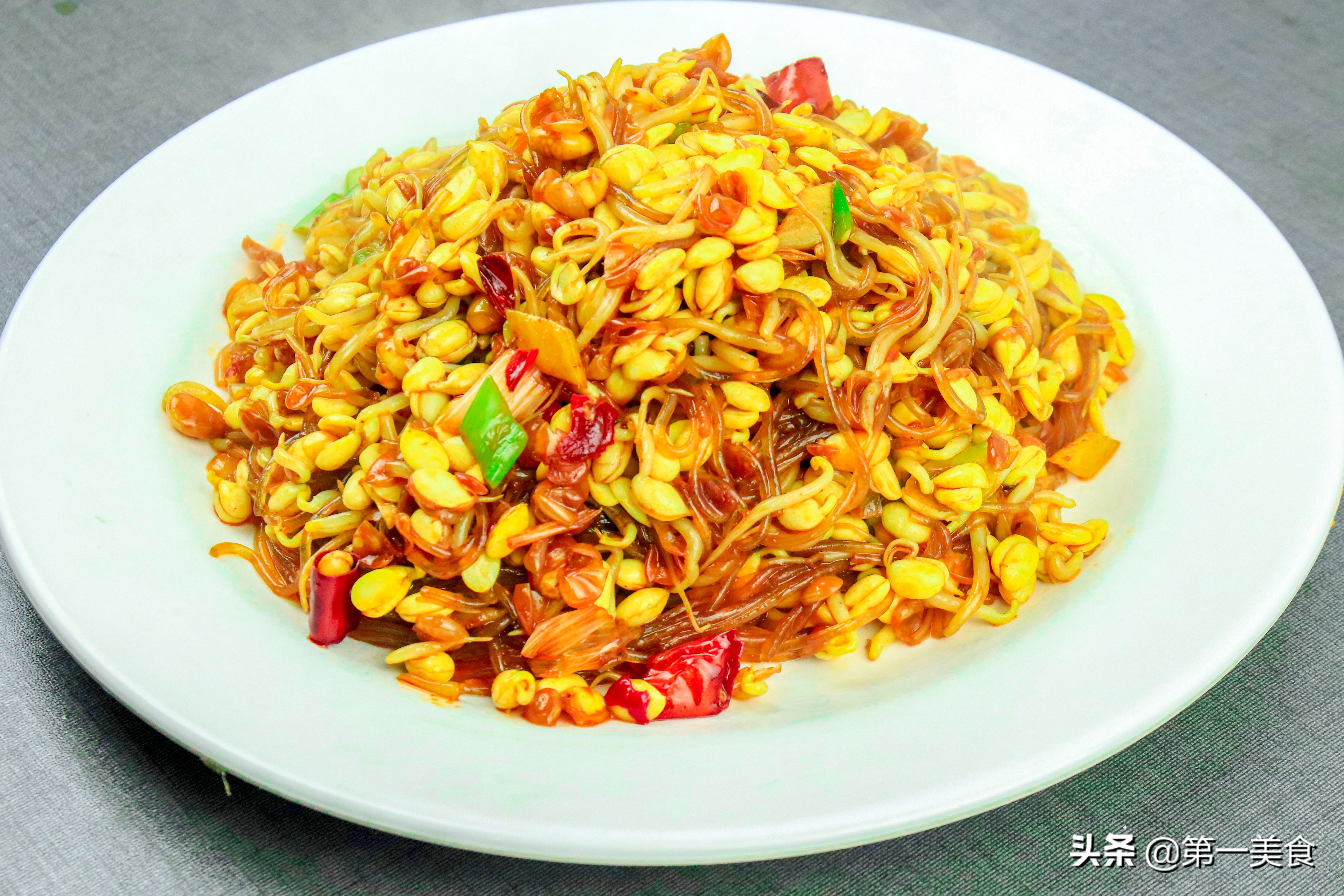 黃豆芽炒粉條的做法,黃豆芽炒粉條的做法大全
