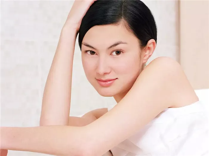 香港影坛12位冷门混血女星:邹兆龙老婆上榜,钱小豪前妻也在其中