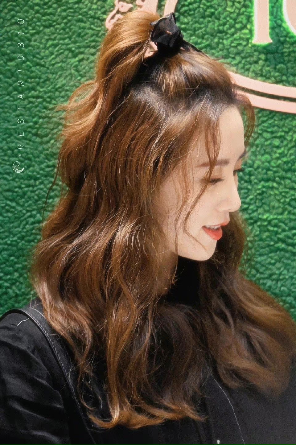 13关于扎马尾女生的说说配图「文案」 _qq说说网