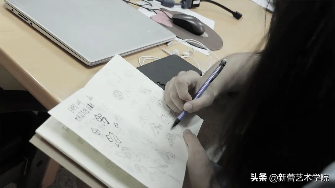 新蕾艺术设计考研/决胜艺术考研，从新蕾走进北印