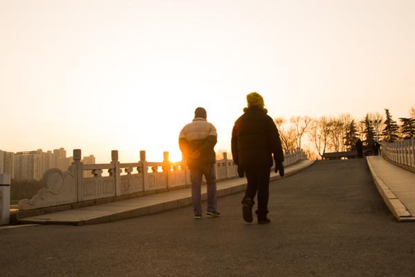 血管堵塞，跟“一酸”吃太多有关，已被世卫组织点名，建议少碰