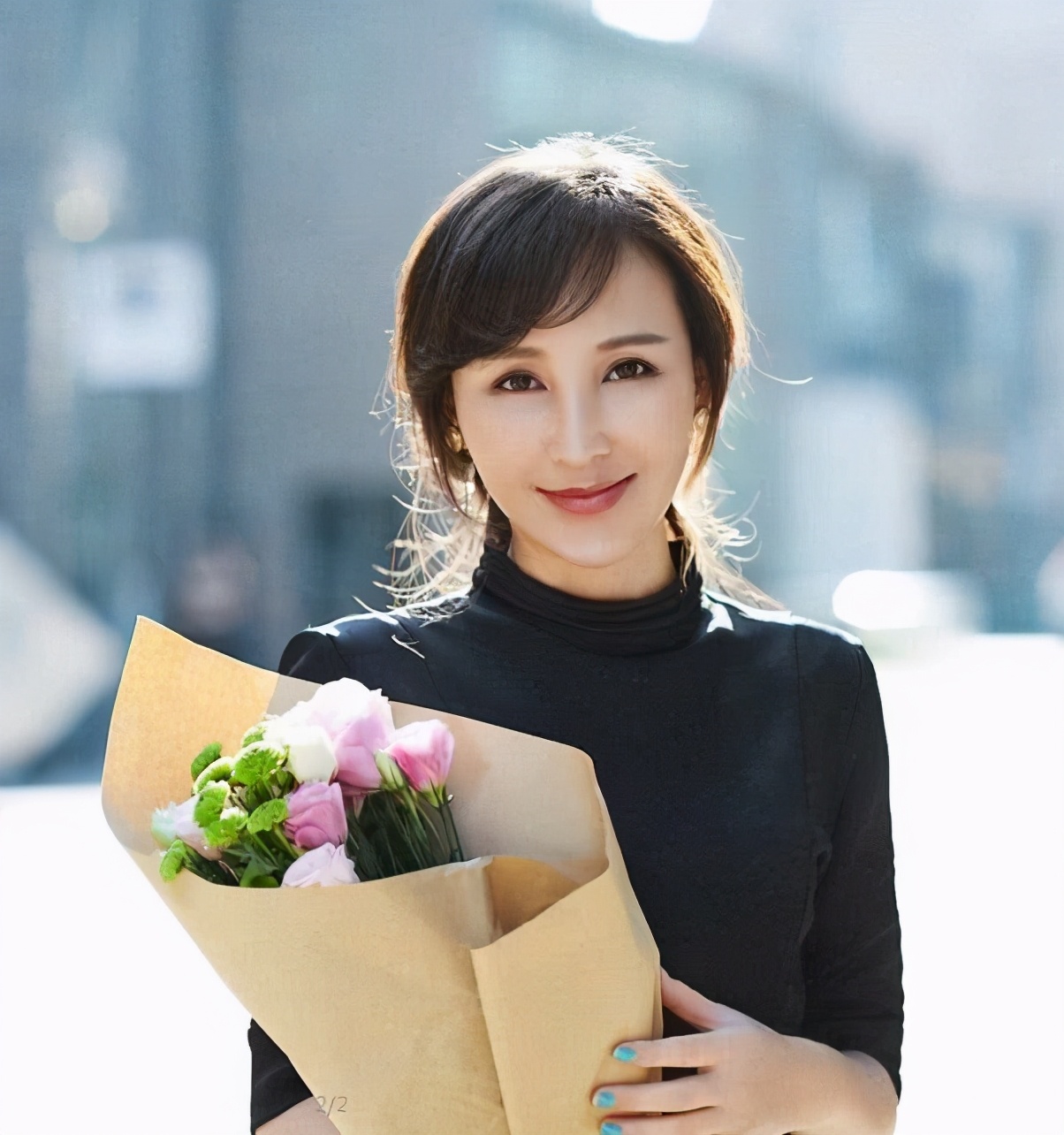 岳丽娜孩子图片(她在19岁与男友私奔) - 赤虎壹号