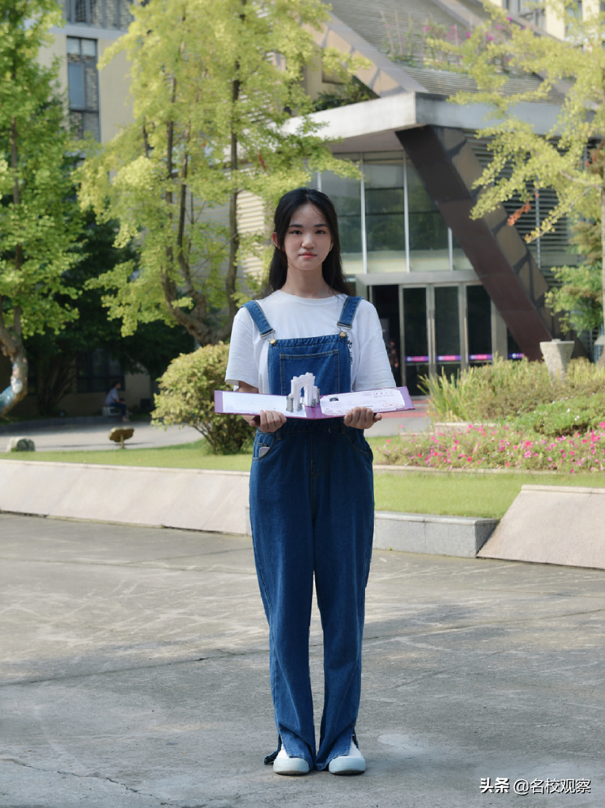 双流区第一封！清华大学录取通知书花落双流艺体中学