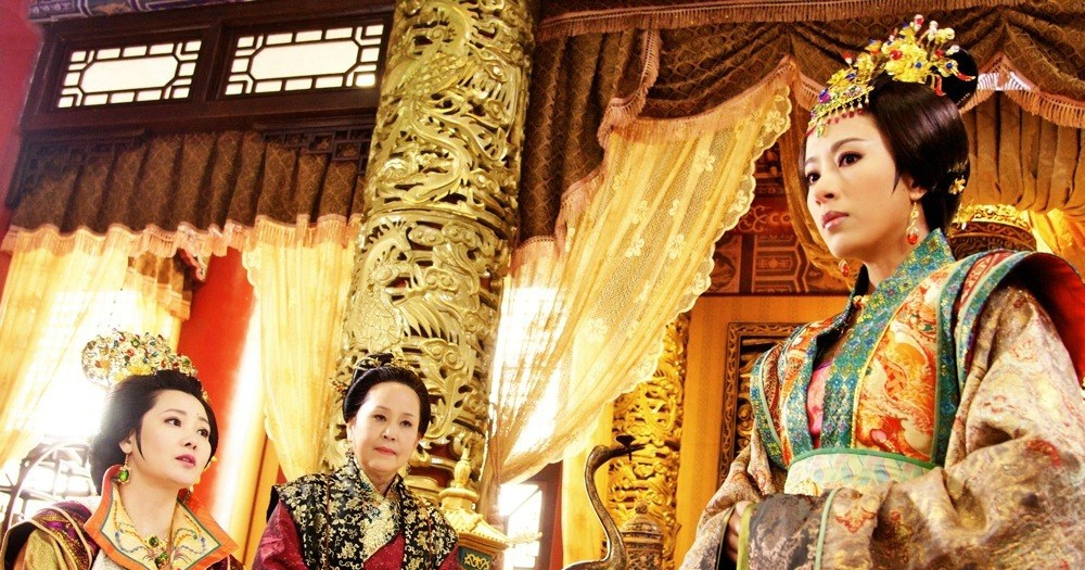 作者:徐桂喜成化二十三年正月,皇贵妃万贞儿暴病去世,享年五十八岁.